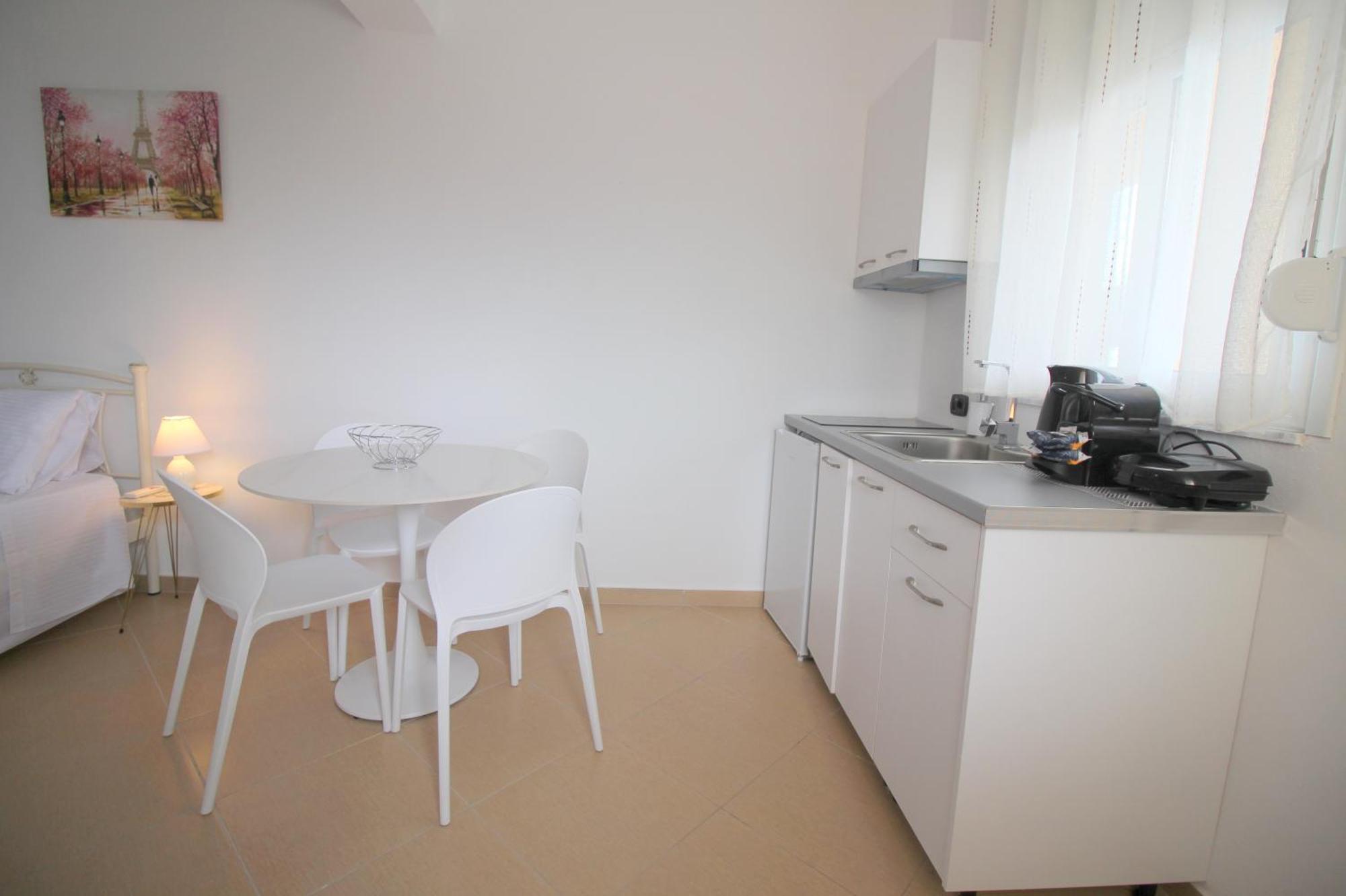 Nefeli'S Apartment 希马拉 外观 照片