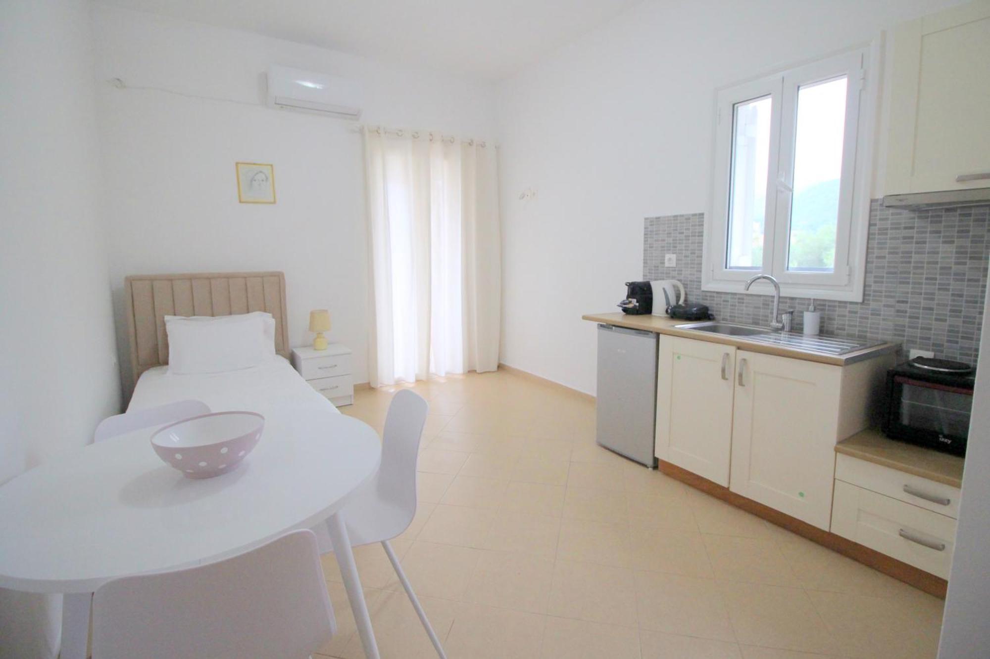 Nefeli'S Apartment 希马拉 外观 照片